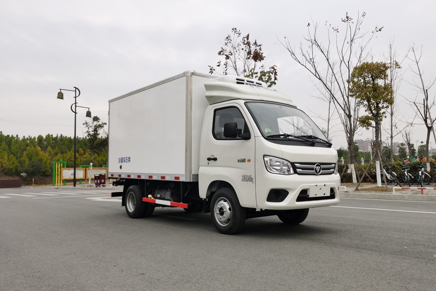 3.2米冷藏車：福田祥菱M1小型廂式冷藏車價格