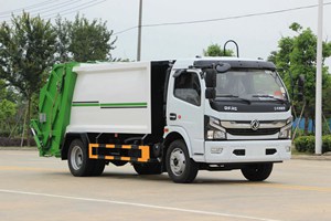 桂东东风5吨压缩式垃圾车
