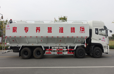 东风天龙20吨散装饲料车右侧视角