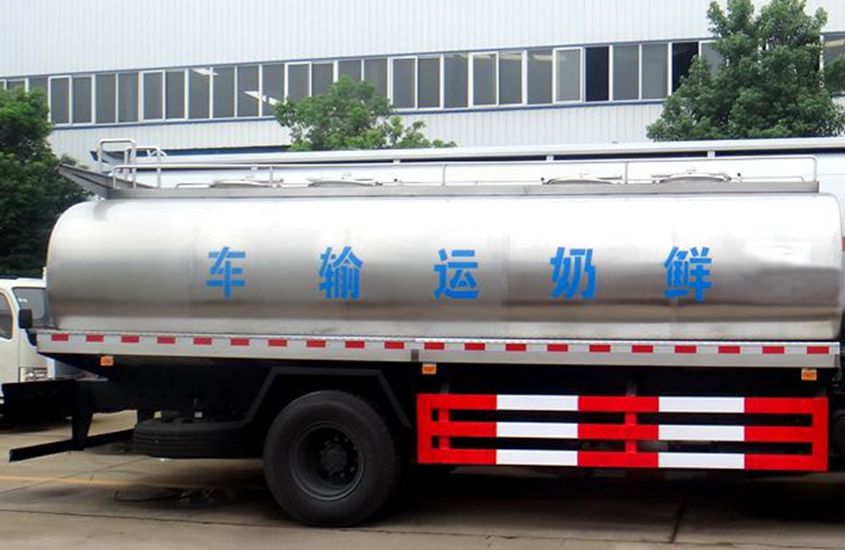 东风天锦鲜奶运输车奶罐图片一 东风天锦鲜奶运输车奶罐图片一