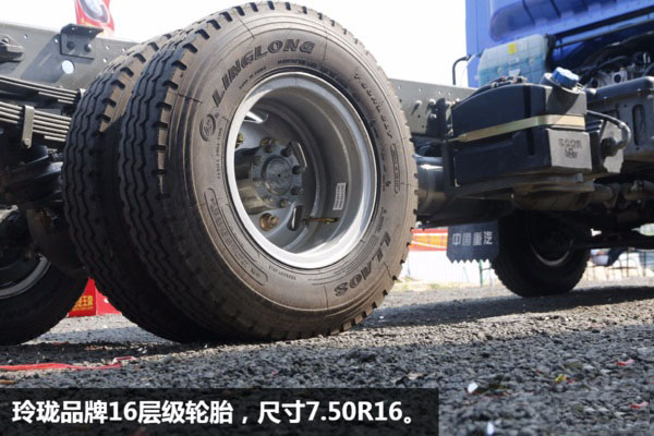 重汽王牌一拖二蓝牌平板清障车图片(十二) 重汽王牌一拖二蓝牌平板清障车图片(十二)