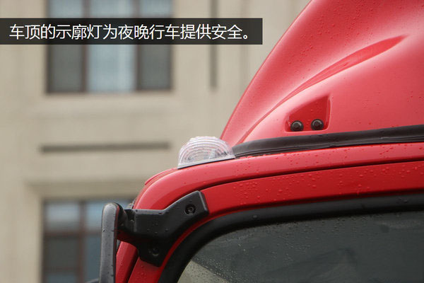 解放虎V全落地平板清障车图片(十) 解放虎V全落地平板清障车图片(十)
