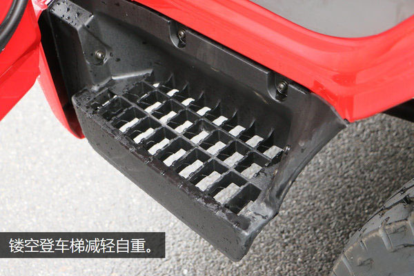 解放虎V全落地平板清障车图片(十三) 解放虎V全落地平板清障车图片(十三)