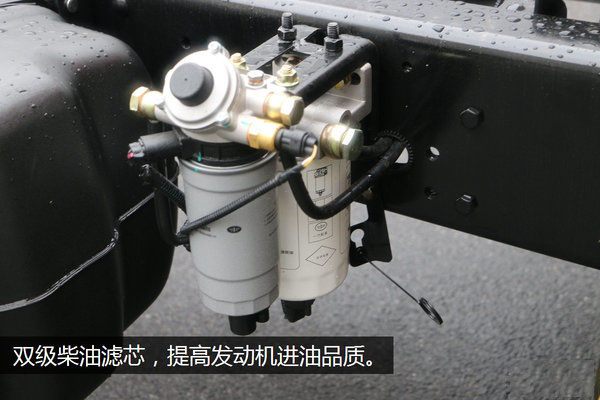 解放虎V全落地平板清障车图片(三十九) 解放虎V全落地平板清障车图片(三十九)