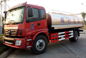 国五欧曼鲜奶运输车