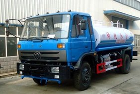 东风145 12吨洒水车