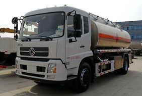 天锦12吨铝合金油罐车