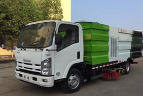 五十铃5吨洗扫车